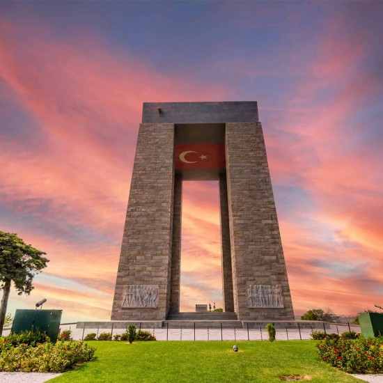 ÇANAKKALE ŞEHİTLİKLER TURU (Troya..Antik..Kenti/Troya..Müzesi)